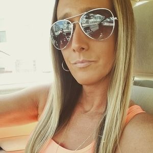 Meet your Posher, Tiffanie